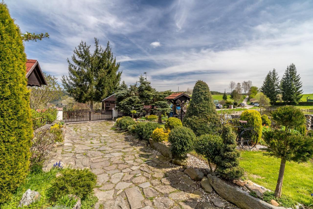 Pension a restaurace Regina Větřní Esterno foto